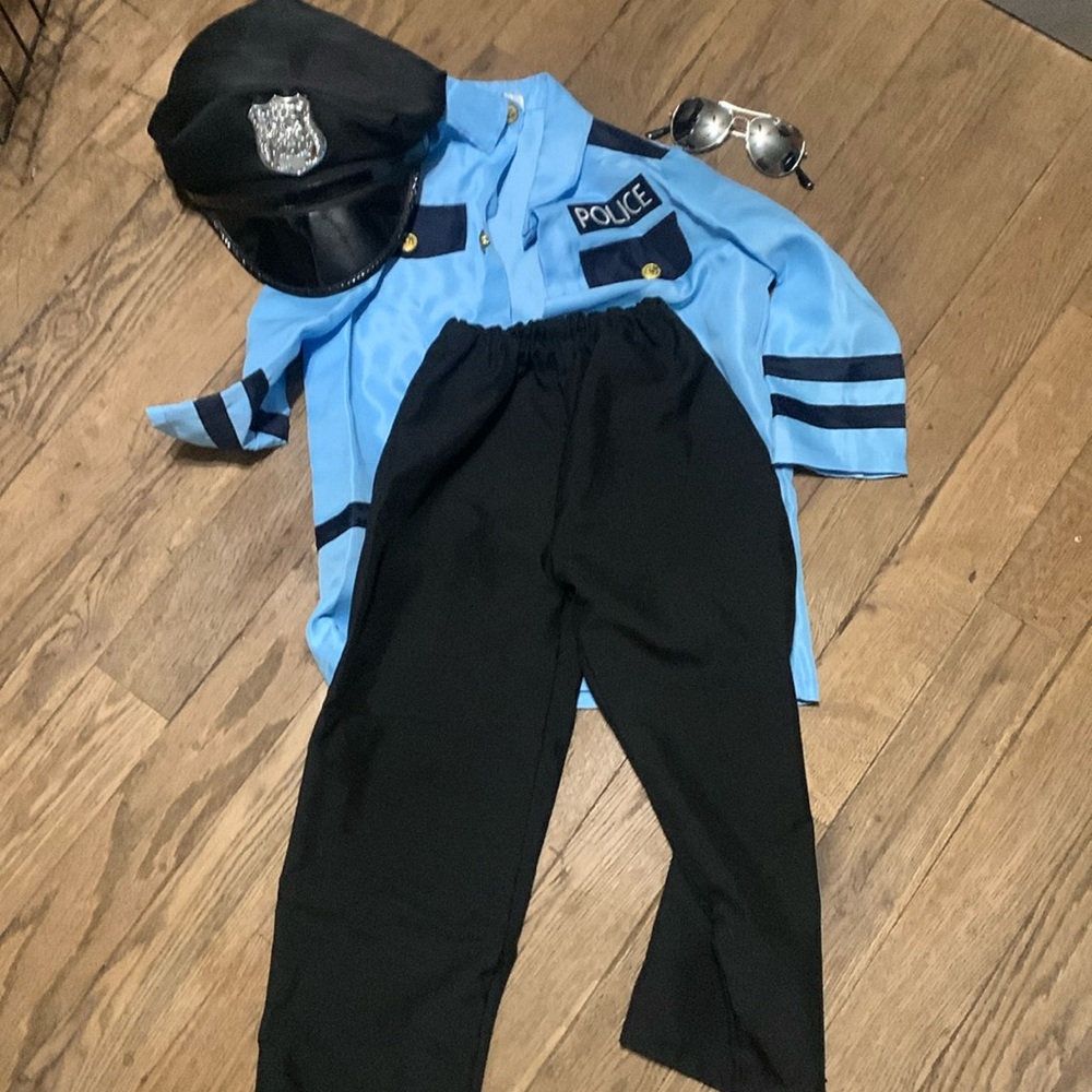 Policeman Costume AO